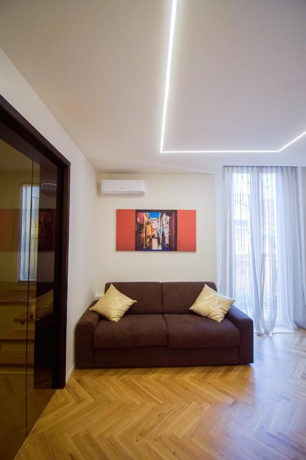 Sibilla Suite Apartment - Via Piella 14 Boloňa Exteriér fotografie