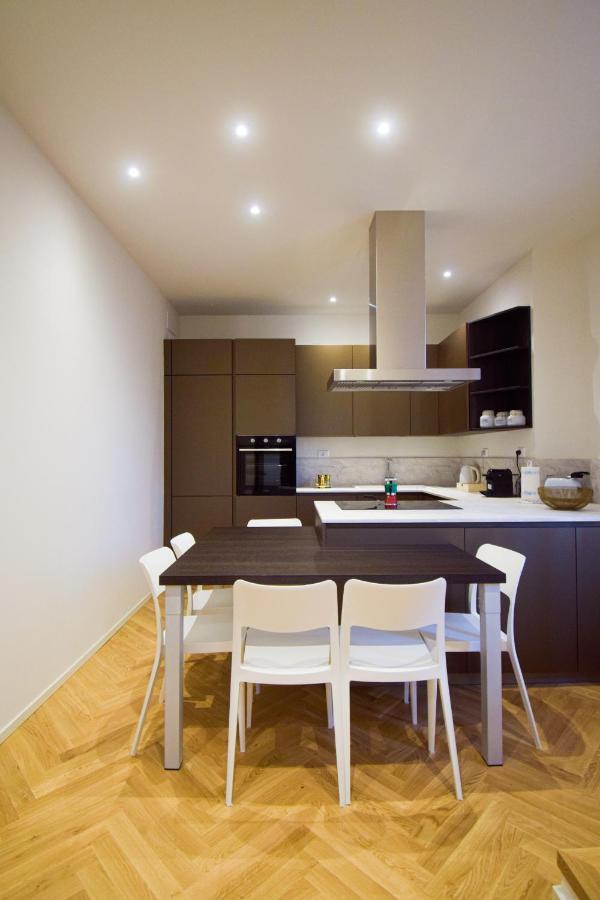 Sibilla Suite Apartment - Via Piella 14 Boloňa Exteriér fotografie