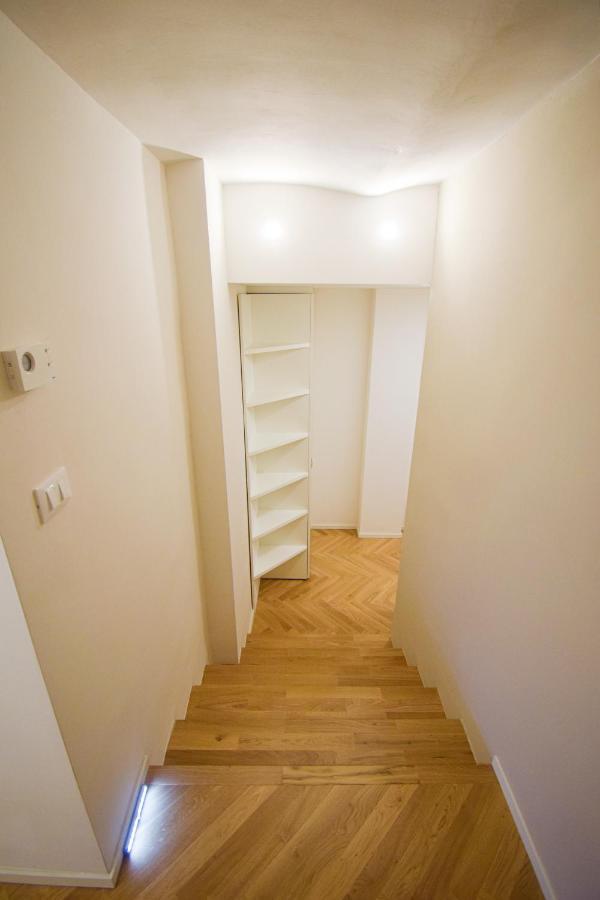 Sibilla Suite Apartment - Via Piella 14 Boloňa Exteriér fotografie