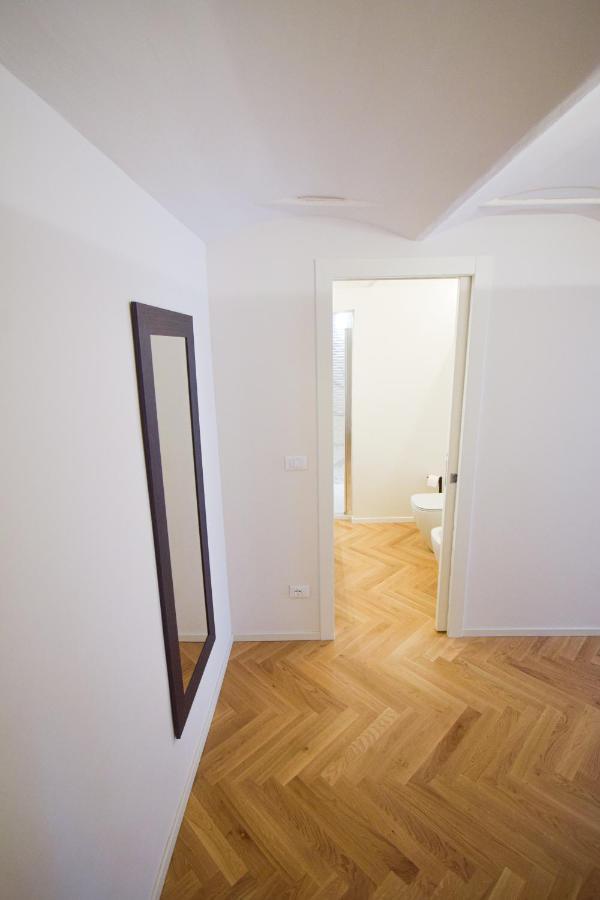 Sibilla Suite Apartment - Via Piella 14 Boloňa Exteriér fotografie